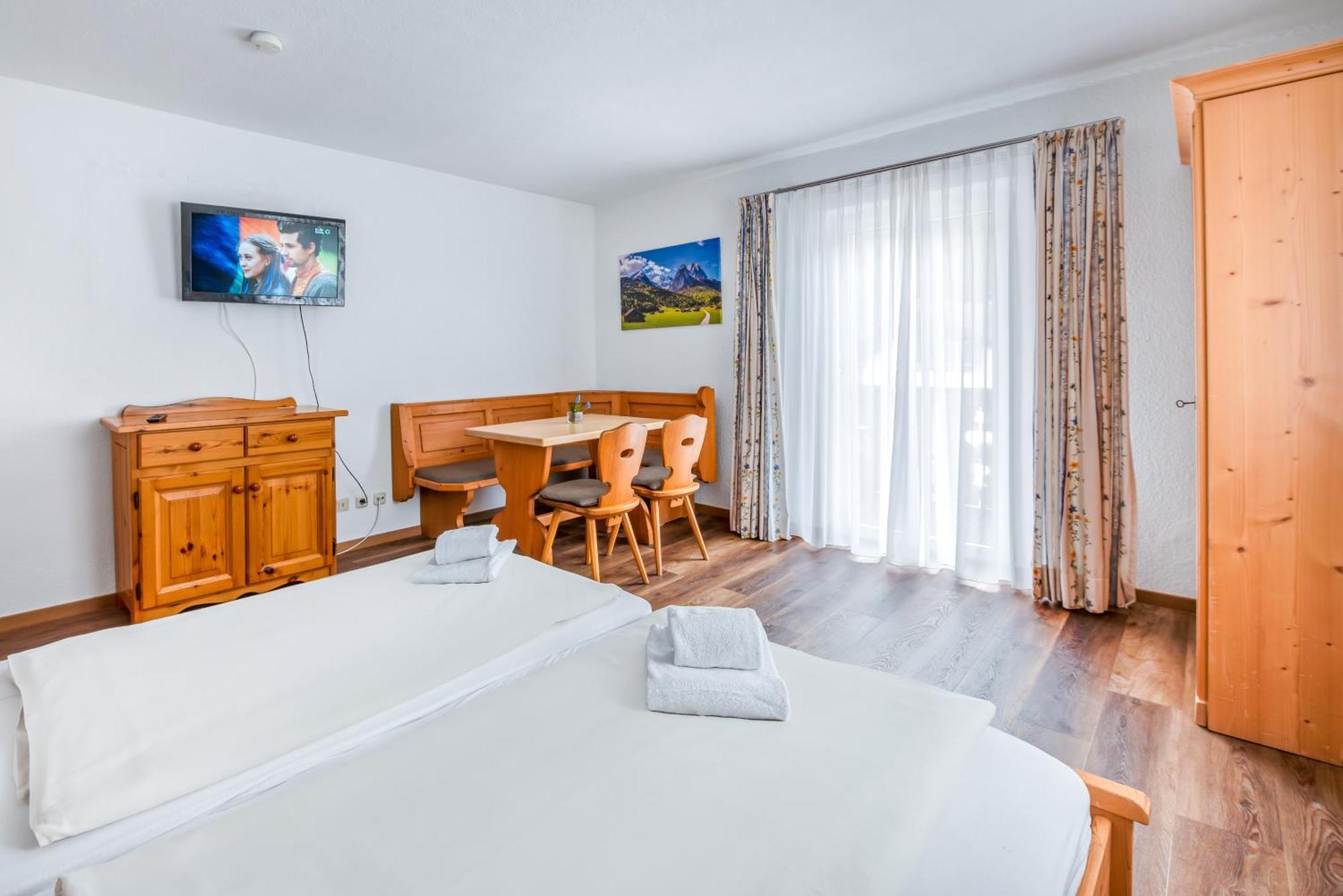 Hotel Garni Nuss Grainau Exterior photo