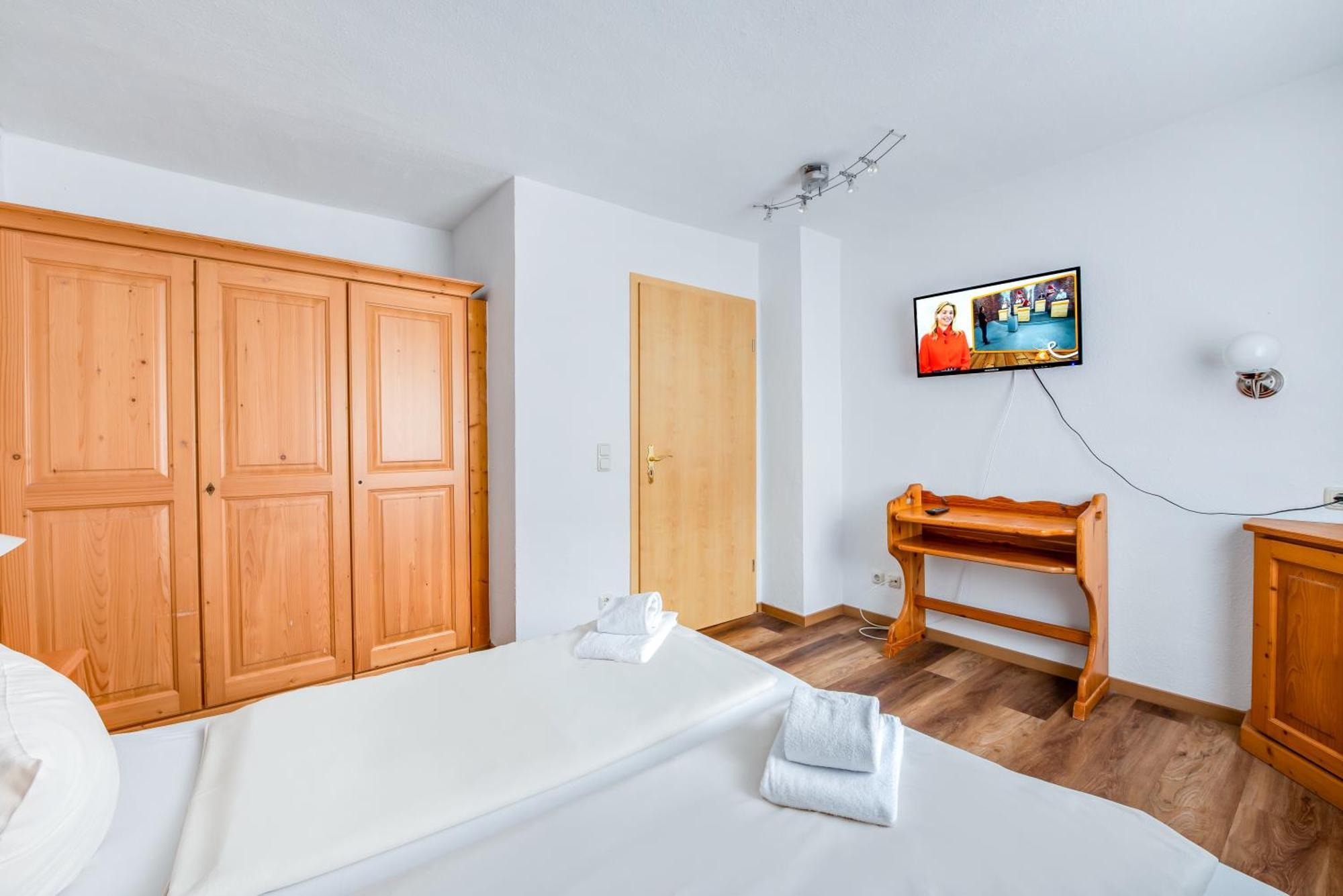 Hotel Garni Nuss Grainau Exterior photo